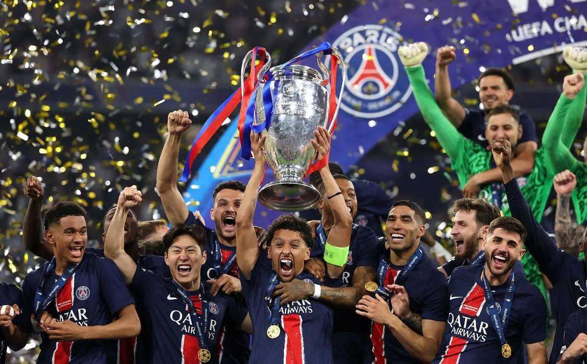 巴黎圣日耳曼取得大胜，继续领跑法甲()