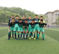 龙争虎斗：足球比赛上演强强对决(龙争虎斗完整版)