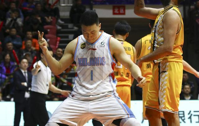 四川金强国内外援发挥出色，力克对手斩获胜利()