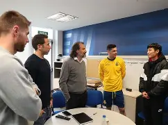 西班牙豪门输球暴露问题,队内调整加紧() 西班牙豪门输球暴露问题,队内调整加紧()