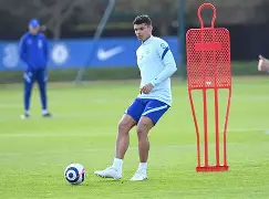 莱斯特城主场对阵布莱顿，哈维·巴恩斯是否能够创造进球机会？()