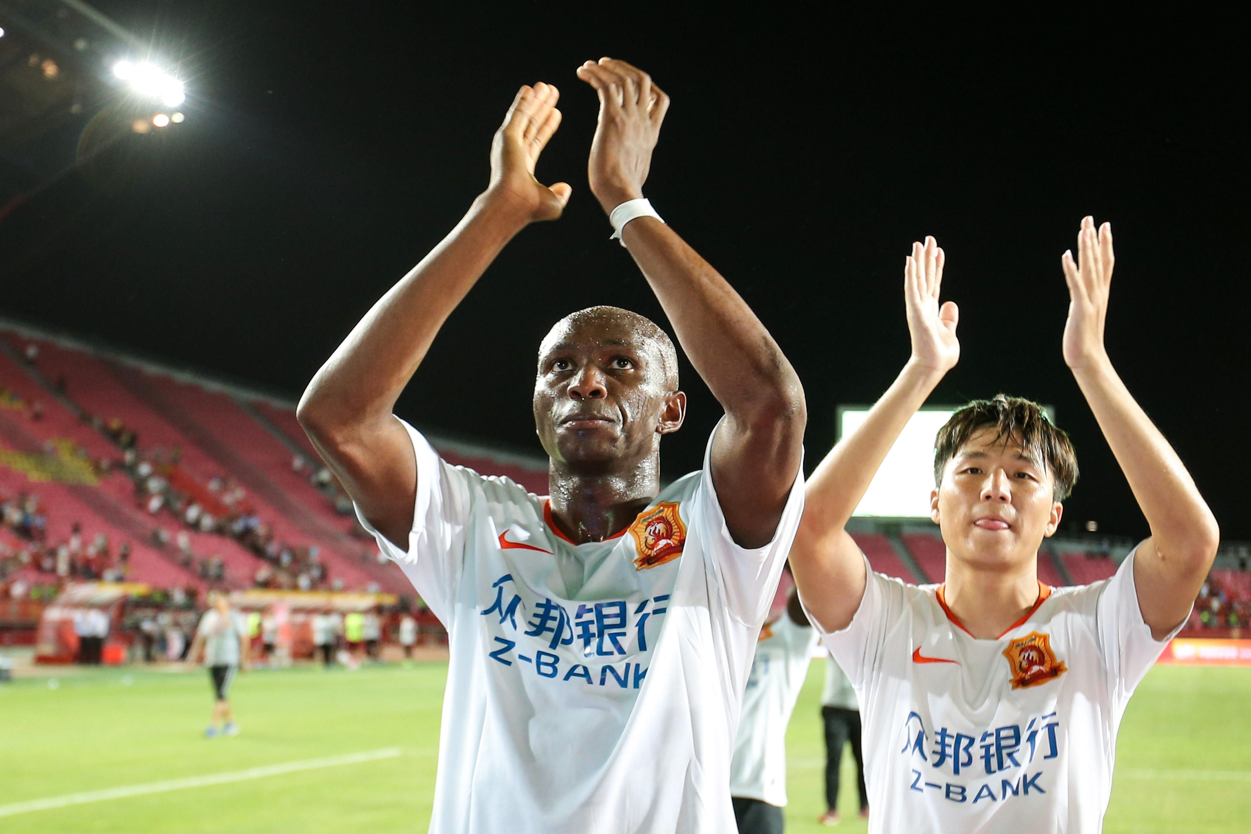 罗竞建功！天津权健主场击败河北华夏幸福()