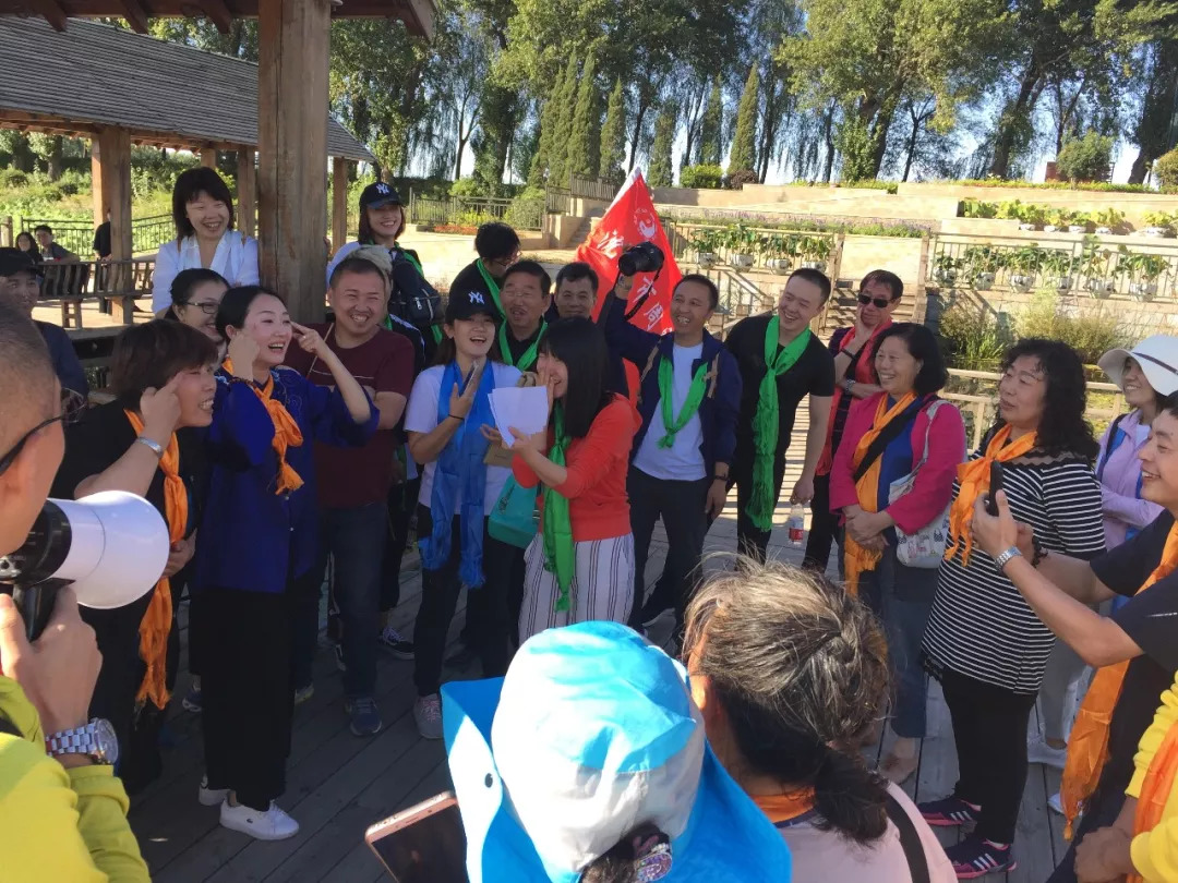 郊游圆满结束，队员备战决赛阶段()