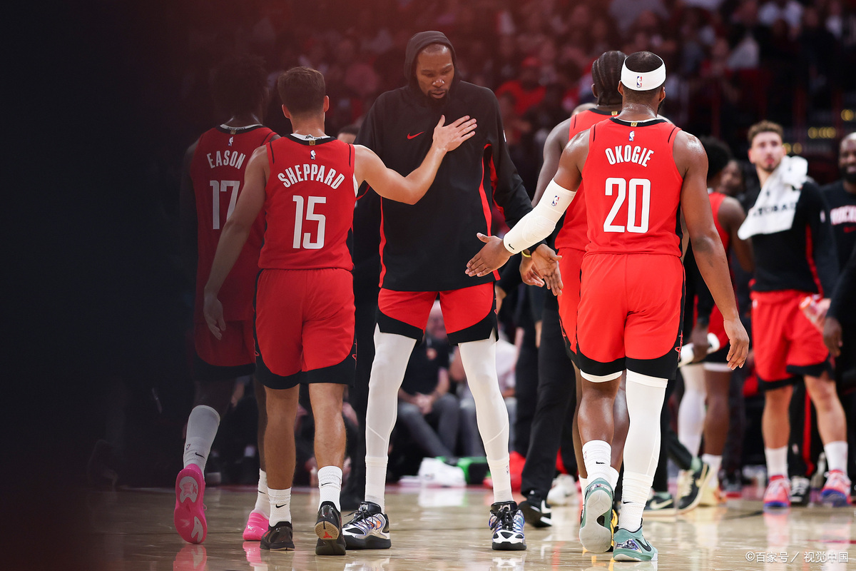 火箭新秀突破表现,成为球队焦点() 火箭新秀突破表现,成为球队焦点()