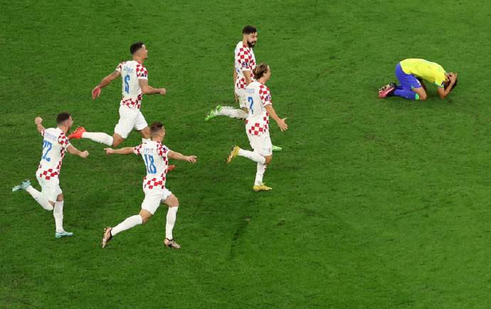 克罗地亚大胜瑞典，成功晋级欧洲杯四分之一决赛(克罗地亚欧洲杯预选赛战绩)