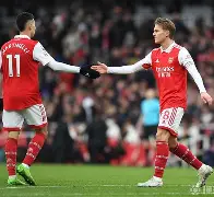 阿森纳主场战平，继续为欧战资格奋斗()